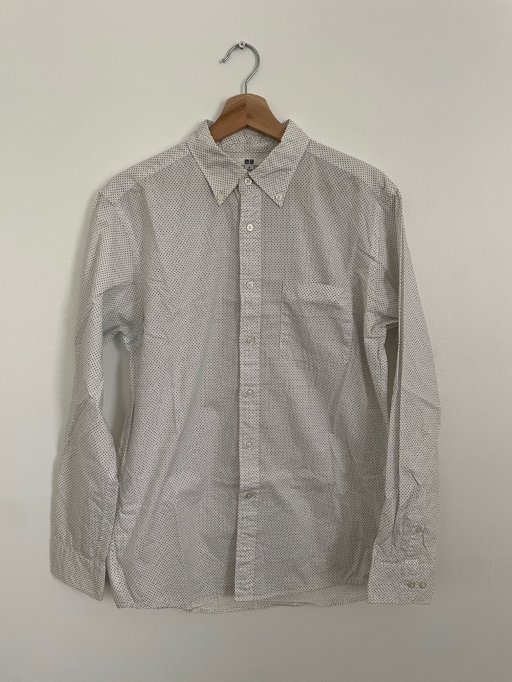 Uniqlo White Button-Up Shirt with Micro Dot Print